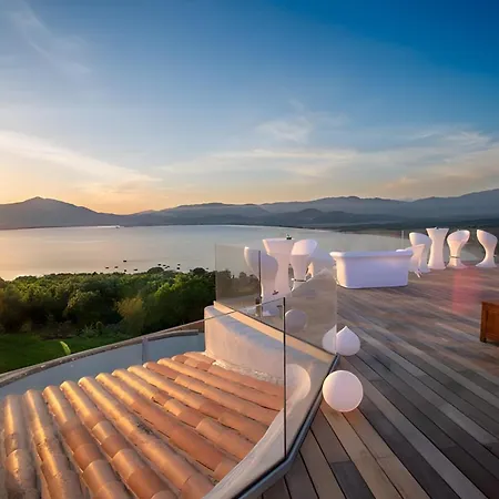 U Tempu Persu Villa *
